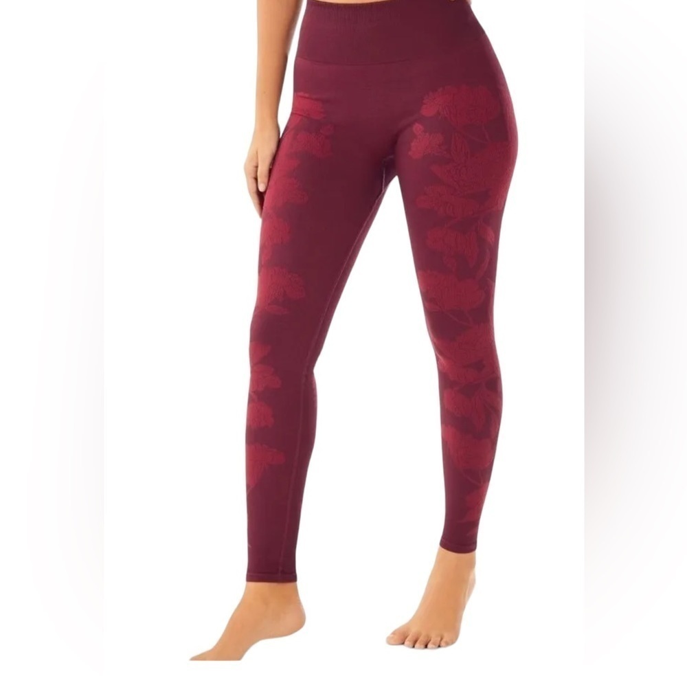 FABLETICS High-Waisted Seamless Red Floral Legging‎ Large